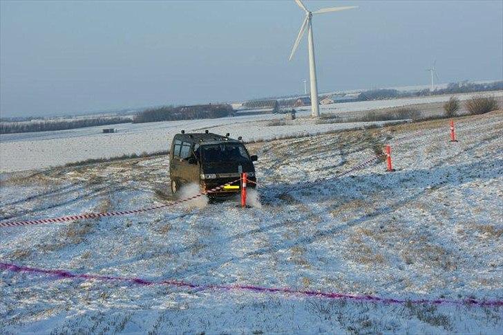 Mitsubishi L300 Cosmos 4x4 billede 10