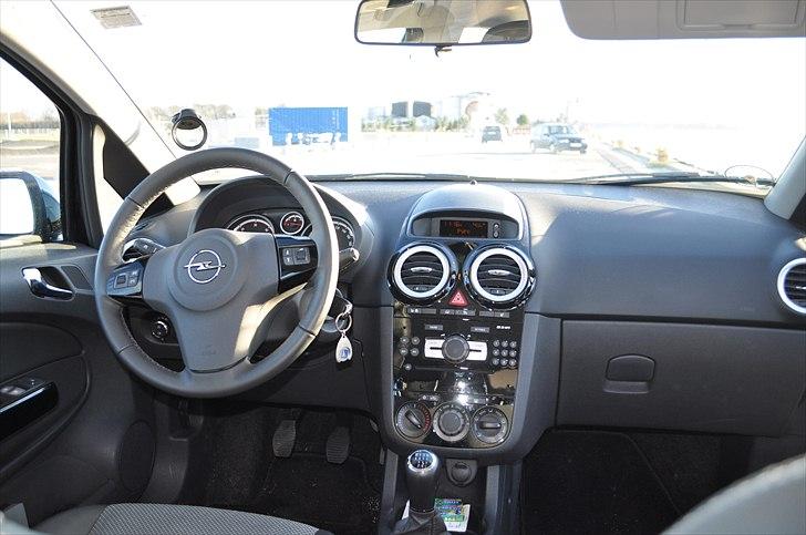 Opel Corsa Edition 111+ billede 7