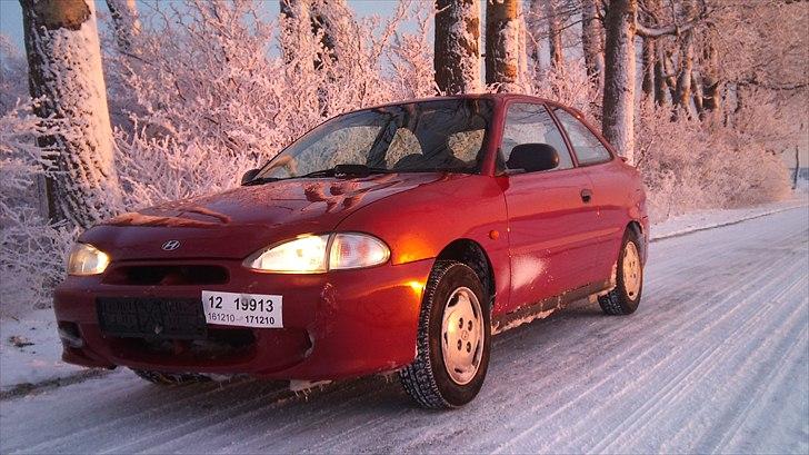 Hyundai accent solgt billede 6