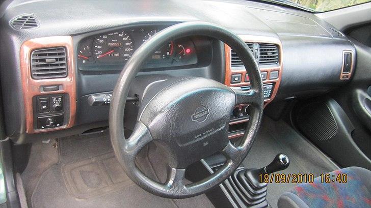 Nissan Almera SR billede 5