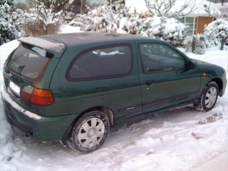 Nissan Almera SR billede 15