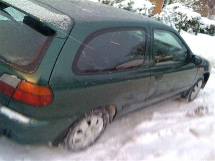 Nissan Almera SR billede 18