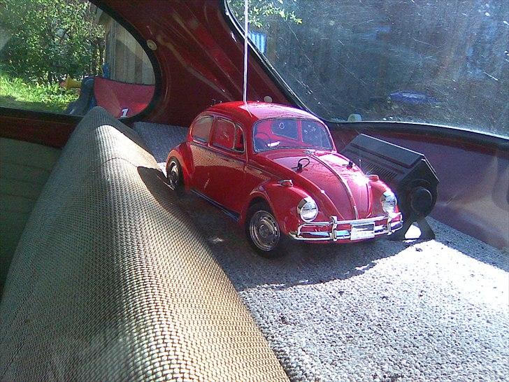 VW 1300 (SOLGT) billede 7