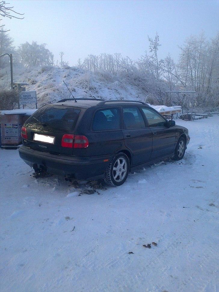 Volvo V40 solgt billede 2