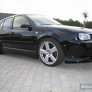 VW Golf 4 (SOLGT)