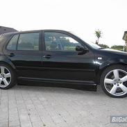 VW Golf 4 (SOLGT)