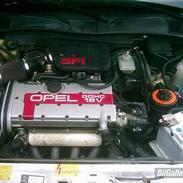 Opel Vectra 2000 4X4   Solgt
