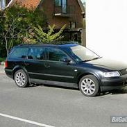 VW Passat TDI st. car