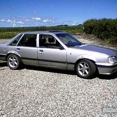 Opel Senator (solgt)