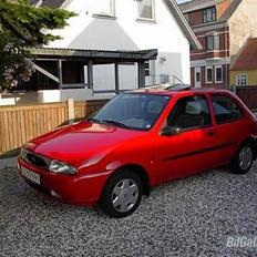 Ford Fiesta SOLGT