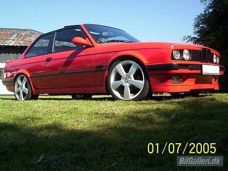 BMW E30is - Sød ser hun ud;-) billede 2