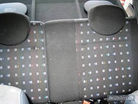 Citroën Saxo 1.6 VTS Aircon SOLGT - Nye billeder med OZ fælgene. Taget med mit Canon Ixus 50 kamera. billede 4