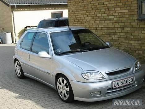 Citroën Saxo 1.6 VTS Aircon SOLGT - Nye billeder med OZ fælgene. Taget med mit Canon Ixus 50 kamera. billede 5