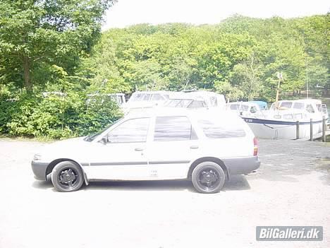 Ford Escort 1,6i 16V st. car - Solen drillede lidt ;-) billede 12