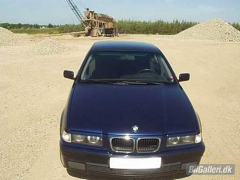 BMW 316i *DØD* billede 4