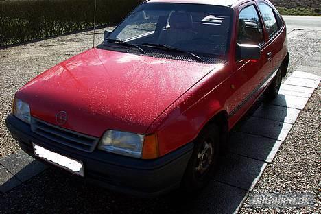 Opel Kadett E 1986 *SOLGT* billede 1
