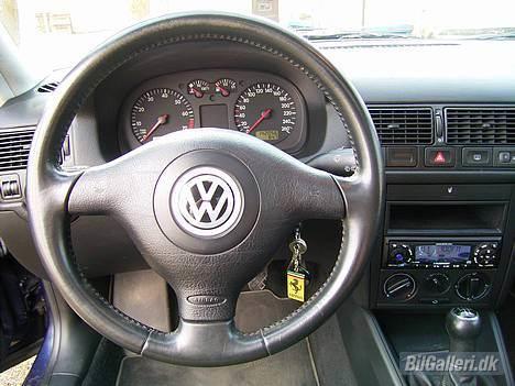 VW Golf IV 1,8 20V Highline - Ved godt det ikke er en Ferrari ;o) (Nøgleringen) billede 14