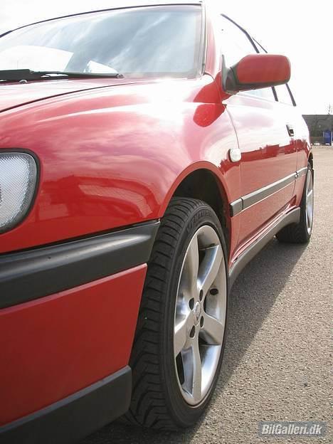 Nissan Sunny SR **SOLGT** billede 4