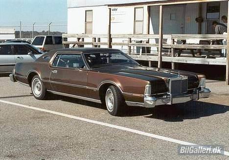 Lincoln Continental Mark IV - Indskrivning til skibstransporten med roll-on roll-off færge fra Jacksonville, Florida billede 5