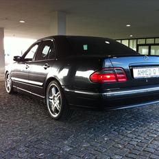Mercedes Benz E220 CDI Avantgarde **Solgt**