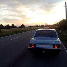 Volvo 244 GL 2.3
