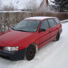 Toyota Carina E 1,6 sxi st.car