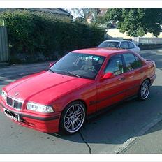 BMW E36 318i 