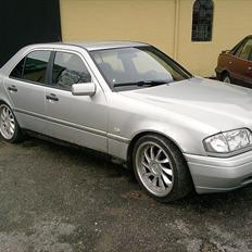 Mercedes Benz  C 250 D aut STJÅLET