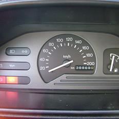 Ford fiesta 1.1 CL  solgt