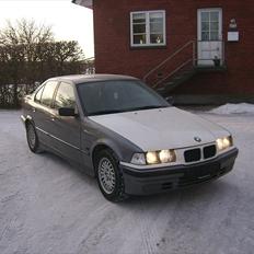 BMW E36 318i