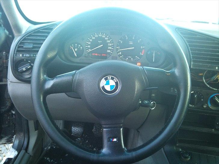 BMW E36 320 billede 11