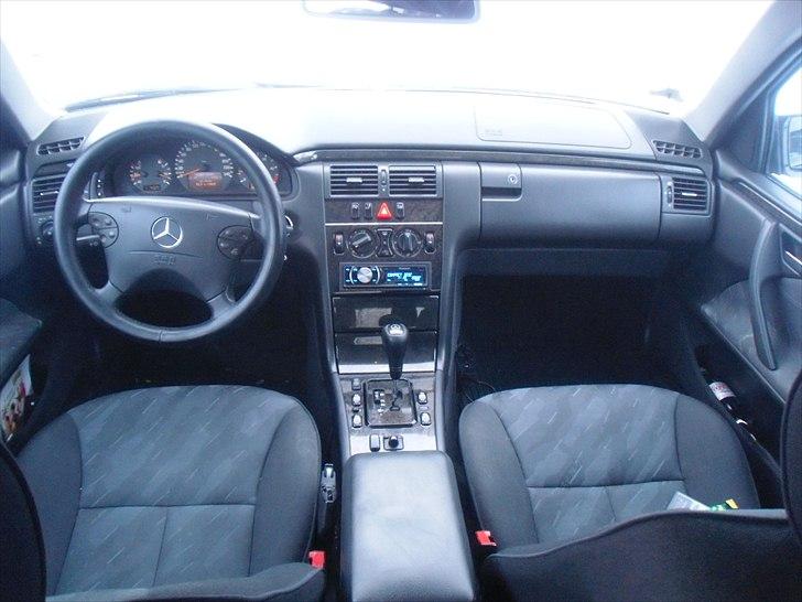 Mercedes Benz E220 CDI Avantgarde **Solgt** billede 8