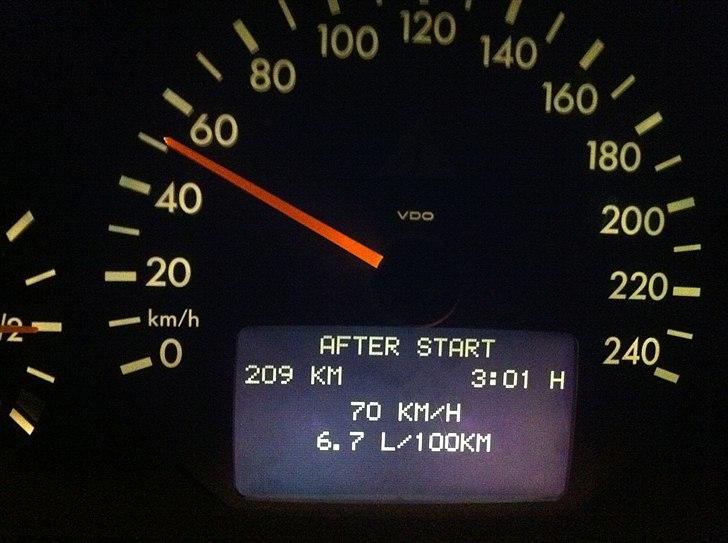 Mercedes Benz E220 CDI Avantgarde **Solgt** - 6,7L / 100km .. FANME økonomisk !! billede 11