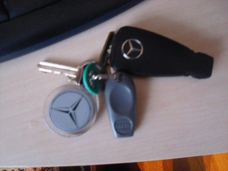 Mercedes Benz E220 CDI Avantgarde **Solgt** billede 14