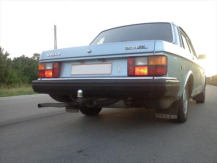 Volvo 244 GL 2.3 billede 4