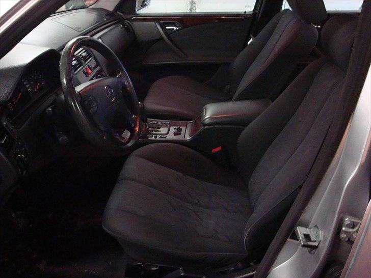 Mercedes Benz E220 CDI solgt billede 6