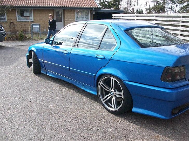 BMW 320i (323i) E36 SOLGT!!! billede 4