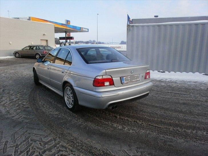 BMW E39 523I,SOLGT billede 16