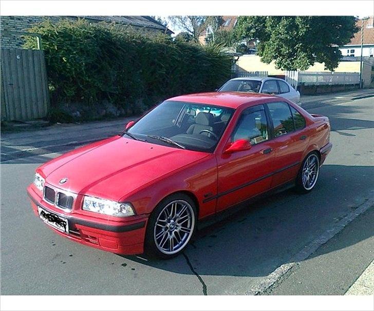 BMW E36 318i  billede 1