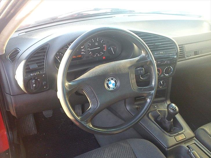 BMW E36 318i  billede 2