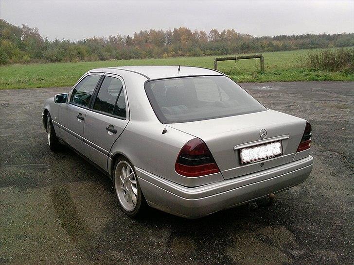 Mercedes Benz  C 250 D aut STJÅLET billede 4
