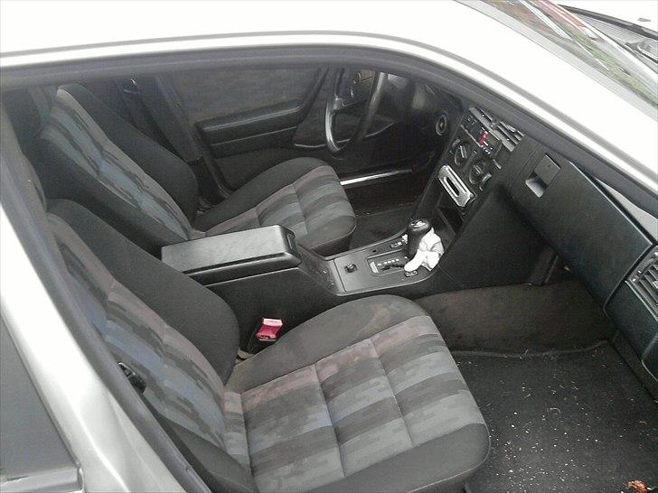 Mercedes Benz  C 250 D aut STJÅLET billede 6