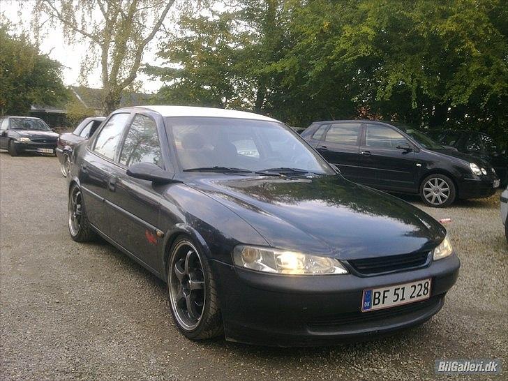 Opel vectra b 1,6 16v billede 1