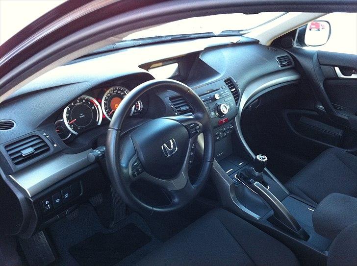 Honda Accord Elegance *SOLGT* billede 12