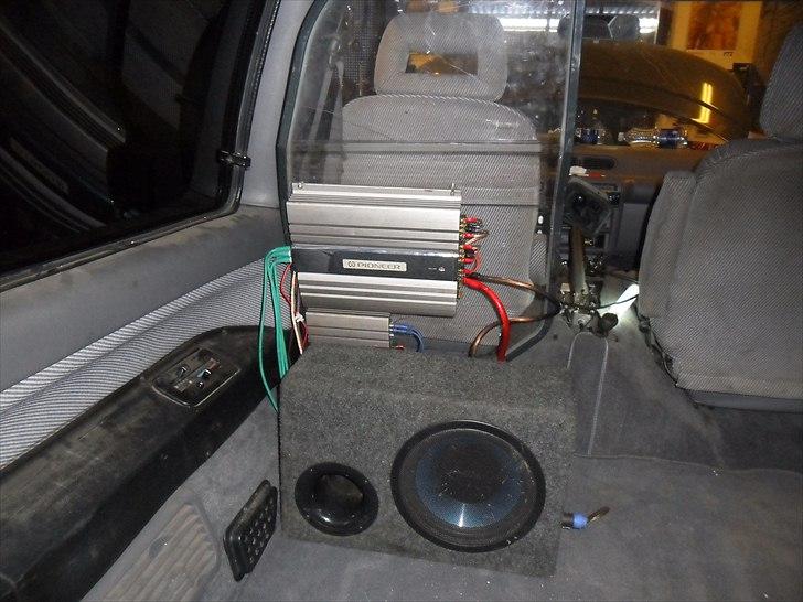 Nissan serena 2.0 gsx solgt billede 11