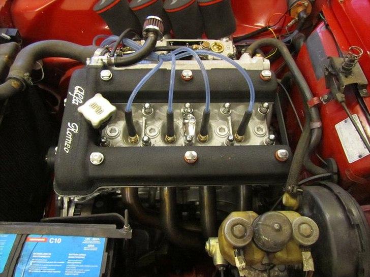 Alfa Romeo GT 1300 Junior billede 17