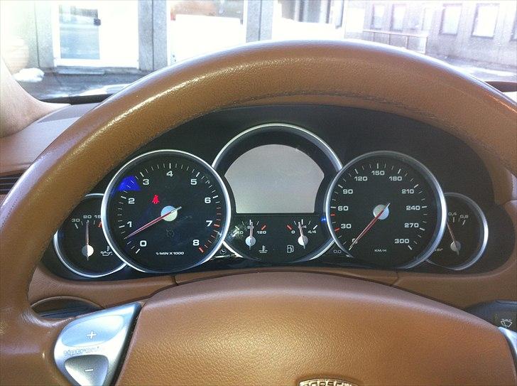 Porsche Cayenne Turbo / SOLGT billede 5