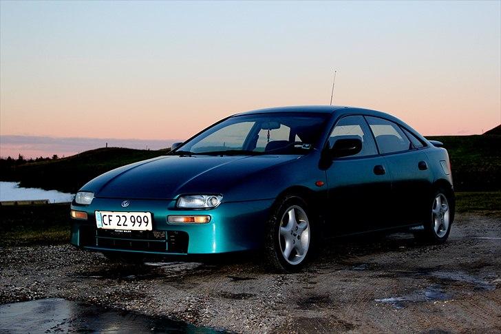 Mazda 323F Byttet billede 1