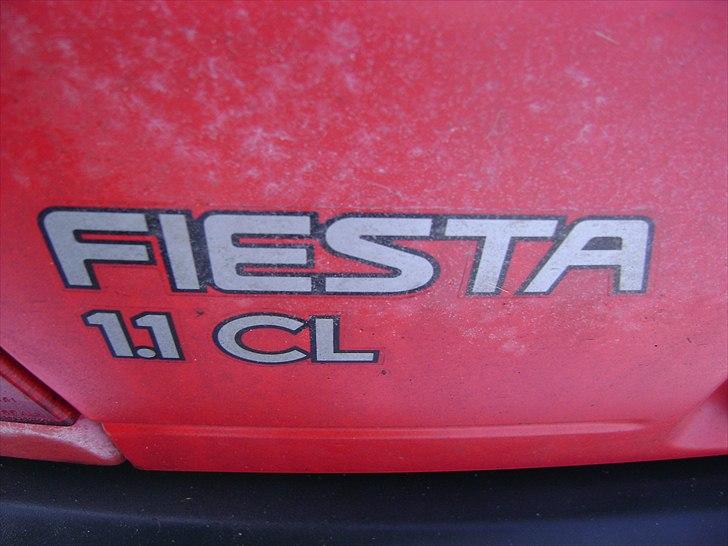 Ford fiesta 1.1 CL  solgt billede 8