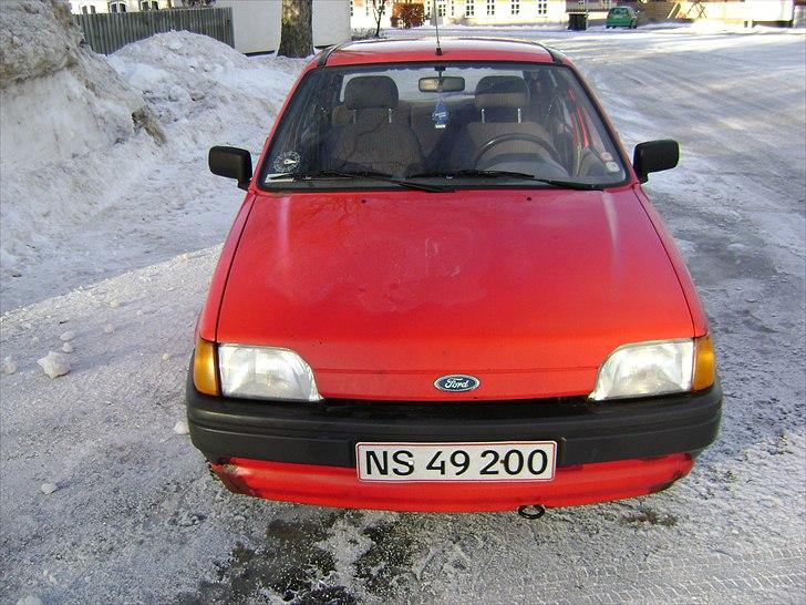 Ford fiesta 1.1 CL  solgt billede 12